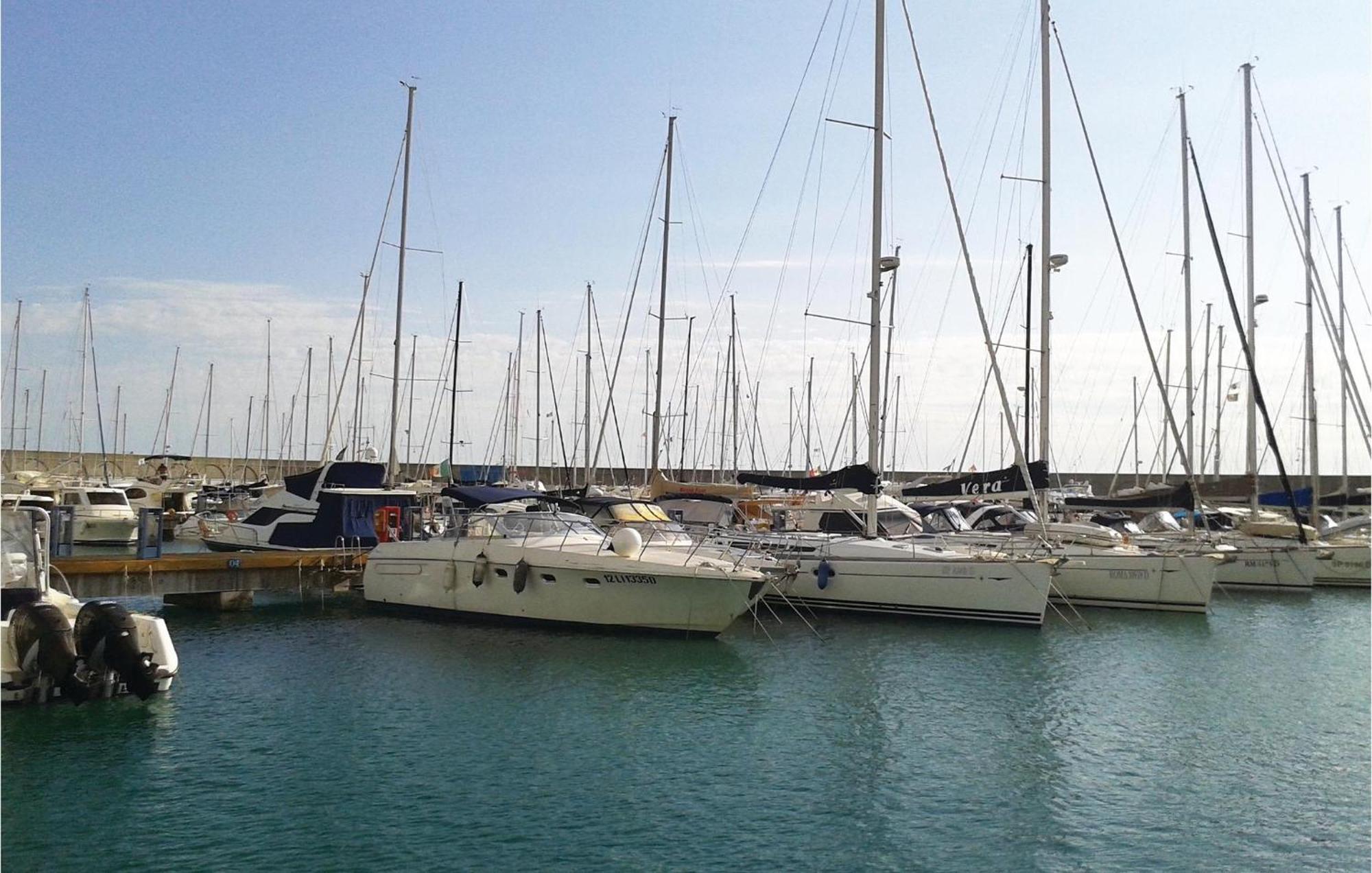 Apartamento Le Cerbonche Castiglioncello Exterior foto
